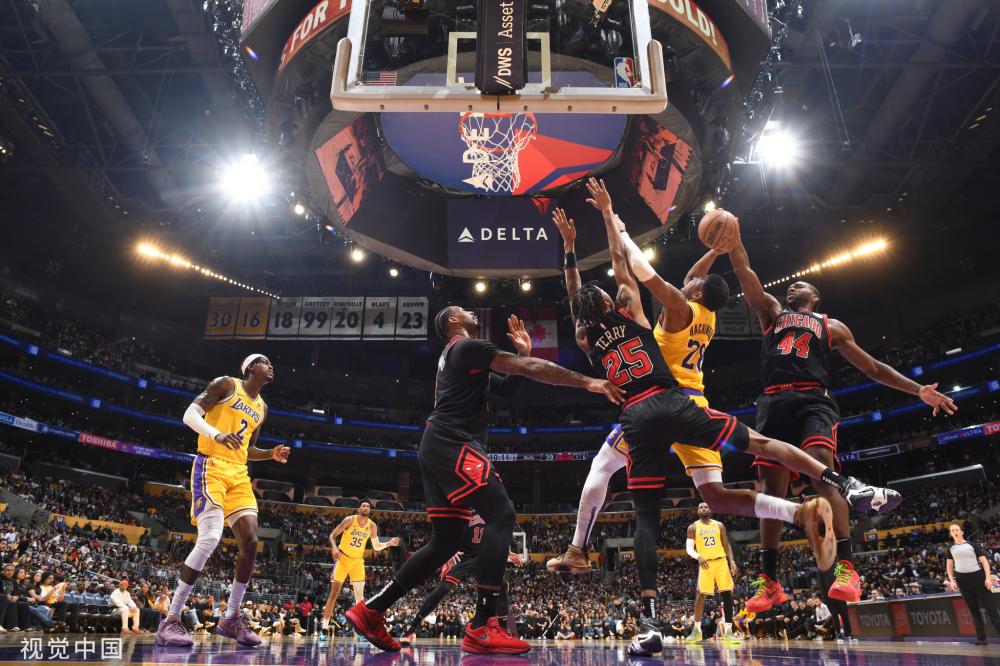 欧洲球场仍 欧洲球场仍