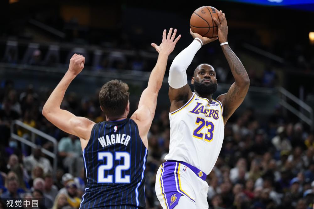 愈发突出 愈发突出